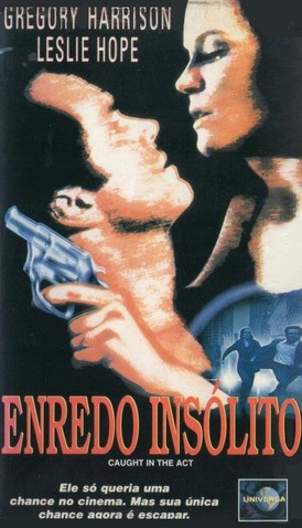 Enredo Insólito<br><small>Caught in the Act (1993)</small>