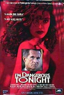 A Morte Veste Vermelho<br><small>I'm Dangerous Tonight (1990)</small>