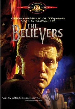 Adoradores do Diabo<br><small>The Believers (1987)</small>